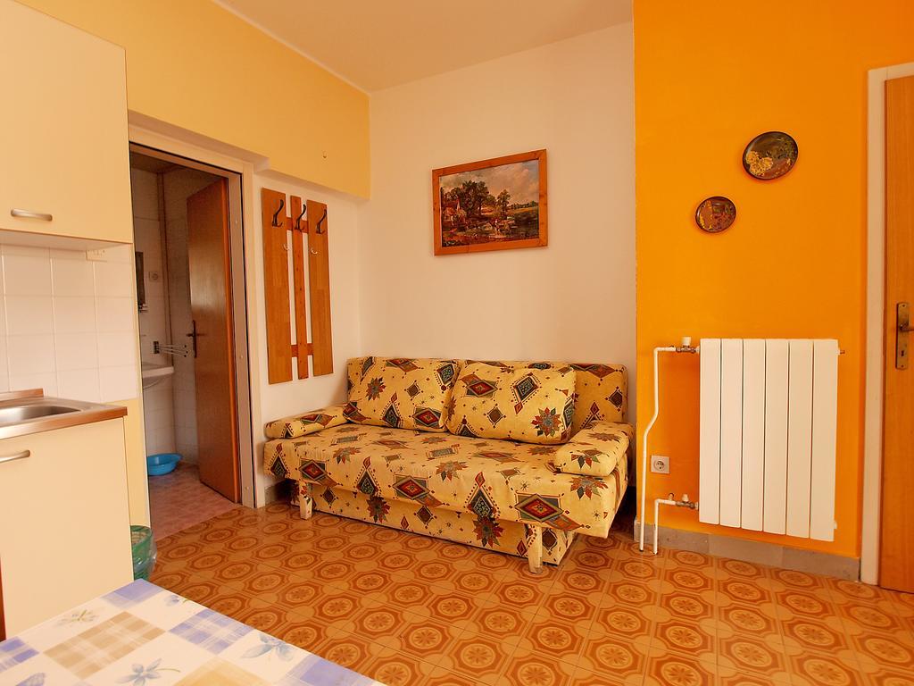 Apartments Biskupije 810 Medulin Ngoại thất bức ảnh