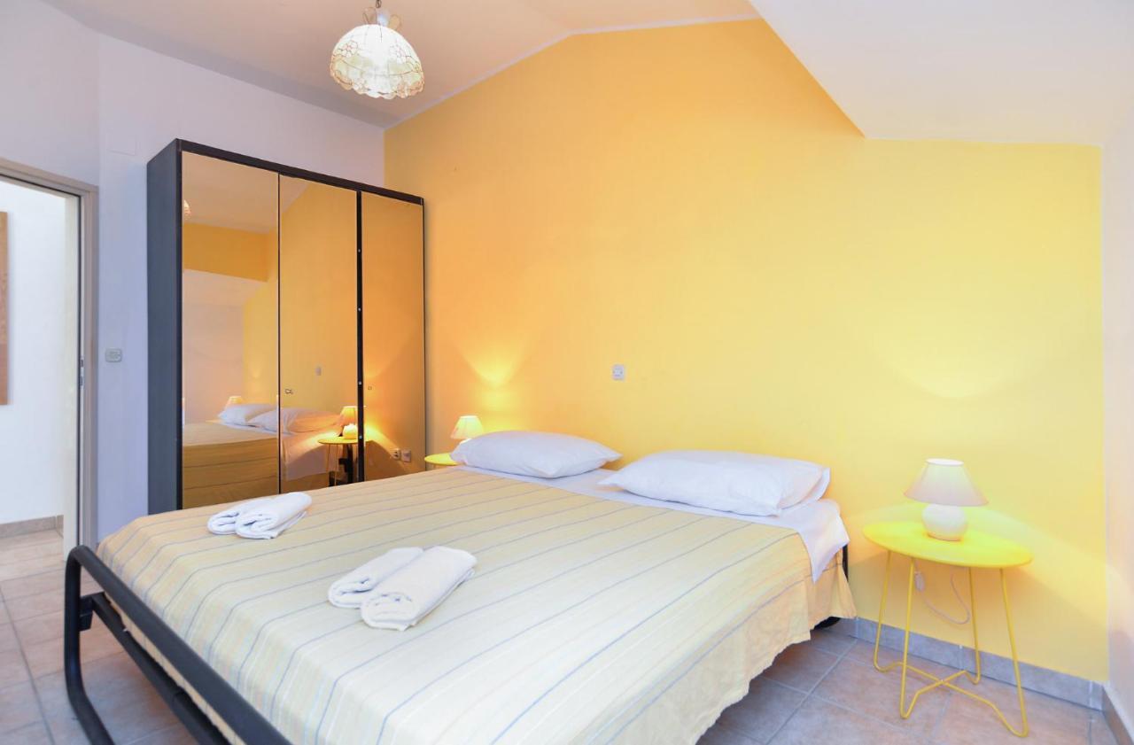 Apartments Biskupije 810 Medulin Ngoại thất bức ảnh